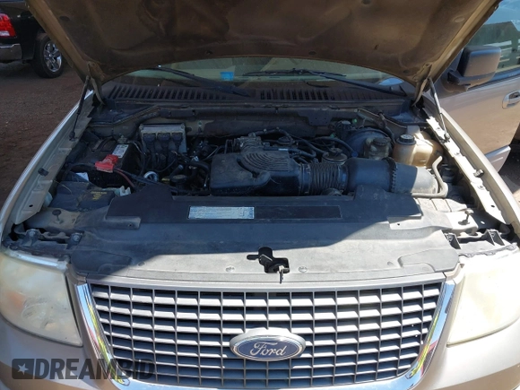 2003 Ford Expedition Special Service with VIN 1FMPU15L73LB62735, listed as a IAAI auction lot 42565384 with 231,637 mi miles and . Bid and sale history available at DreamBid. Image 10.