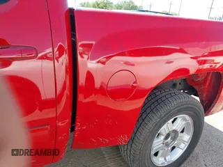 2011 Chevrolet Silverado 1500 LT with VIN 3GCPCSE00BG281371, listed as a IAAI auction lot 41993885 with 174,880 mi miles and . Bid and sale history available at DreamBid. Image 18.