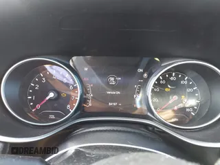 2019 Jeep Compass Latitude with VIN 3C4NJDBB6KT593734, listed as a IAAI auction lot 40871646 with 84,197 mi miles and . Bid and sale history available at DreamBid. Image 7.