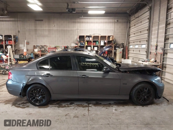 2006 BMW 3 Series 325i with VIN WBAVB13526KX36980, listed as a IAAI auction lot 42308455 with 147,512 mi miles and . Bid and sale history available at DreamBid. Image 13.