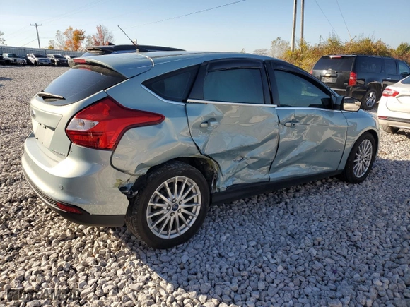 2014 Ford Focus Electric with VIN 1FADP3R42EL357437, listed as a Copart auction lot 76726384 with 56,324 mi miles and Clean Title. Bid and sale history available at carsss.com. Image 3.