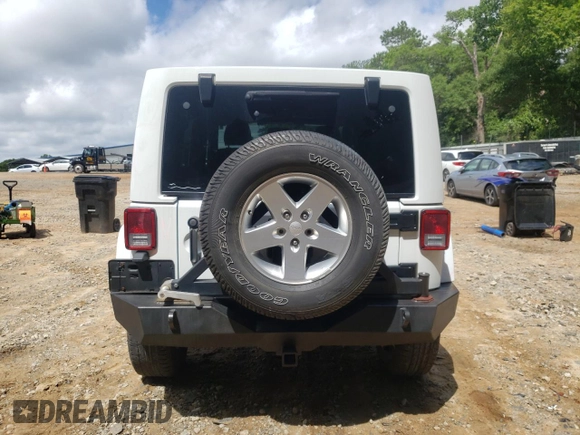 2017 Jeep Wrangler Unlimited Sahara with VIN 1C4HJWEG8HL580262, listed as a Copart auction lot 60118455 with 63,075 mi miles and Salvage title. Bid and sale history available at DreamBid. Image 6.