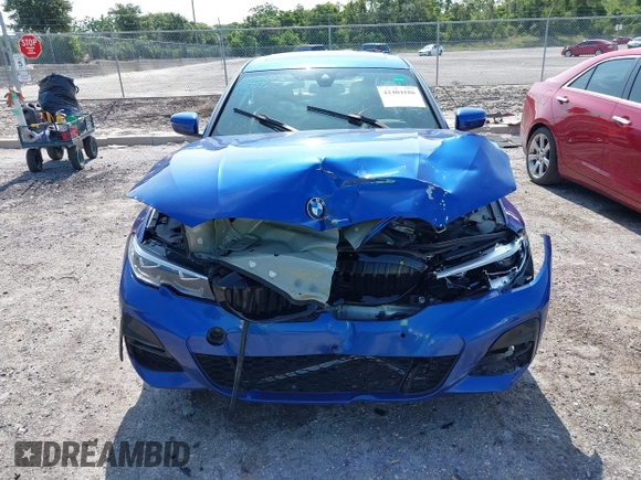 2020 BMW 3 Series 330i with VIN 3MW5R1J09L8B25490, listed as a IAAI auction lot 42404186 with 82,050 mi miles and . Bid and sale history available at DreamBid. Image 12.