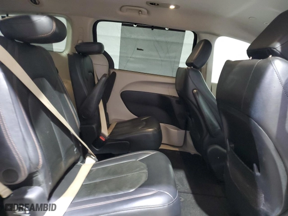 2018 Chrysler Pacifica Touring L with VIN 2C4RC1BG1JR163343, listed as a Copart auction lot 51422855 with 213,090 mi miles and Clean Title. Bid and sale history available at carsss.com. Image 11.