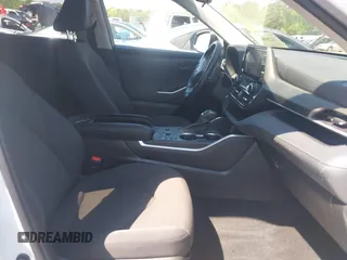 2023 Toyota Highlander L z VIN 5TDKDRAH2PS030453, wystawiony jako IAAI lot #39200860 z przebiegiem 44 691 mil mil oraz . Historia ofert i sprzedaży dostępna na DreamBid. Obrazek 5.