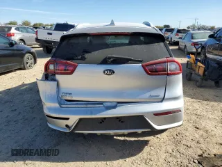 2017 Kia Niro FE with VIN KNDCB3LC3H5073697, listed as a Copart auction lot 83549084 with 133,696 mi miles and Salvage Title. Bid and sale history available at carsss.com. Image 6.