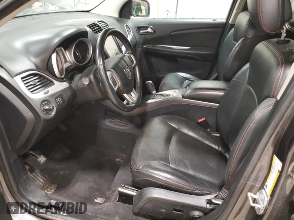2015 Dodge Journey R/T z VIN 3C4PDCEG8FT645498, wystawiony jako Copart lot #55791745 z przebiegiem 333 333 mil mil oraz Czysty tytuł • Clean title. Historia ofert i sprzedaży dostępna na DreamBid. Obrazek 7.