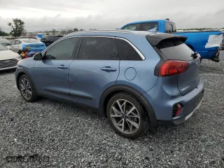 2020 Kia Niro Touring with VIN KNDCC3LC2L5423472, listed as a Copart auction lot 52155765 with 74,804 mi miles and Non Repairable. Bid and sale history available at carsss.com. Image 2.