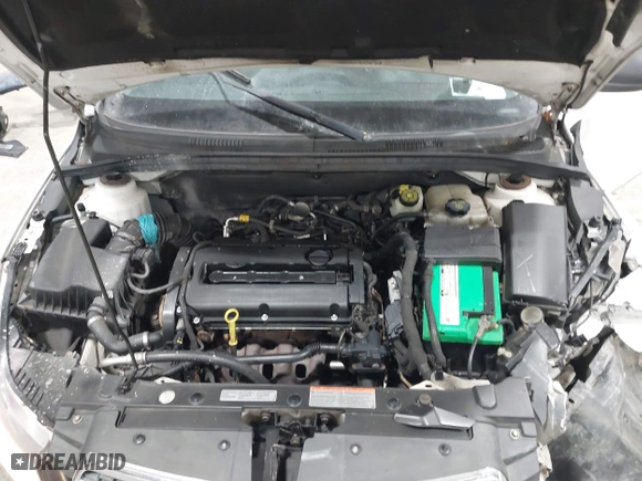 2014 Chevrolet Cruze LS with VIN 1G1PA5SG5E7207414, listed as a IAAI auction lot 41767277 with 220,195 mi miles. Bid and sale history available at carsss.com. Image 10.