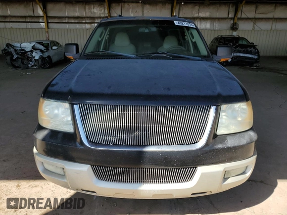 2005 Ford Expedition Eddie Bauer with VIN 1FMFU17525LB03315, listed as a Copart auction lot 48211815 with 229,907 mi miles and Clean Title. Bid and sale history available at carsss.com. Image 5.