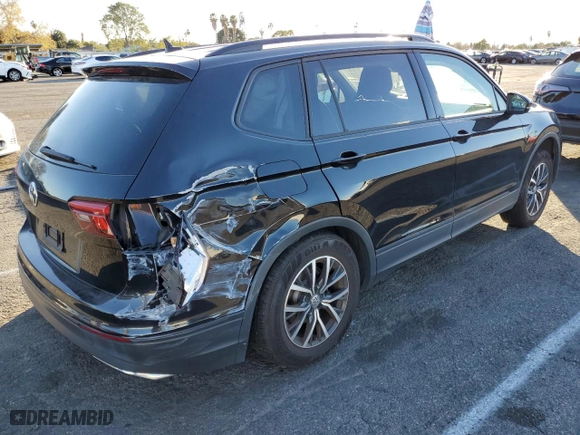 2021 Volkswagen Tiguan S with VIN 3VV1B7AX7MM015070, listed as a Copart auction lot 88311255 with 58,325 mi miles and Salvage Title. Bid and sale history available at carsss.com. Image 3.