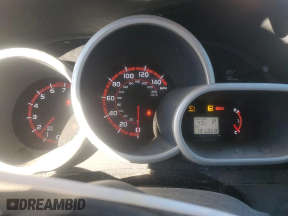 2009 Pontiac Vibe with VIN 5Y2SM67069Z401681, listed as a Copart auction lot 76338944 with 191,368 mi miles and Salvage Title. Bid and sale history available at carsss.com. Image 9.