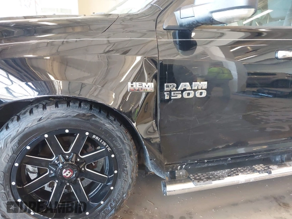 2013 Ram 1500 Outdoorsman with VIN 1C6RR7LT6DS542779, listed as a IAAI auction lot 41568456 with 220,818 mi miles. Bid and sale history available at carsss.com. Image 21.