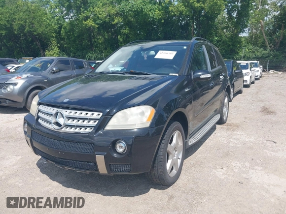 2008 Mercedes-Benz M 550 с VIN 4JGBB72E38A364368, выставлен на аукционе IAAI как лот 42556762 с пробегом 151 384 миль миль и . История ставок и продаж доступна на DreamBid. Изображение 2.