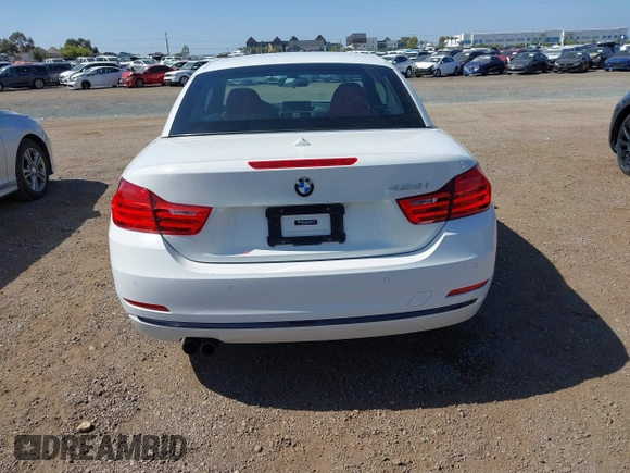 2015 BMW 4 Series 428i z VIN WBA3V7C58FP771642, wystawiony jako IAAI lot #42524828 z przebiegiem 64 440 mil mil oraz . Historia ofert i sprzedaży dostępna na DreamBid. Obrazek 17.
