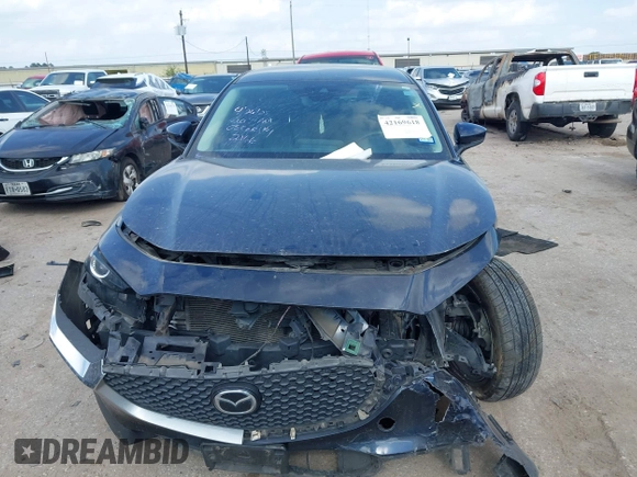 2021 Mazda CX-30 Select with VIN 3MVDMABL6MM202166, listed as a IAAI auction lot 42169618 with 95,931 mi miles and . Bid and sale history available at DreamBid. Image 12.