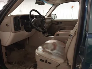 2005 Chevrolet Suburban Z71 with VIN 3GNFK16Z15G279856, listed as a IAAI auction lot 41605091 with 226,136 mi miles and . Bid and sale history available at DreamBid. Image 5.