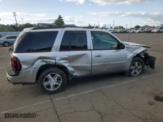 2005 Chevrolet TrailBlazer LT with VIN 1GNDT13S352334165, listed as a Copart auction lot 51503555 with 167,944 mi miles and Salvage Title. Bid and sale history available at carsss.com. Image 3.