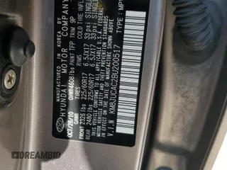 2011 Hyundai Tucson Limited with VIN KM8JUCAC2BU200517, listed as a Copart auction lot 53252005 with 158,502 mi miles and Salvage Title. Bid and sale history available at DreamBid. Image 13.