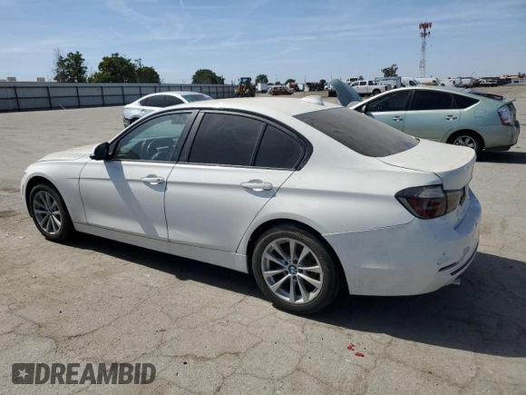 2017 BMW 3 Series 320i z VIN WBA8A9C53HK620298, wystawiony jako Copart lot #58196815 z przebiegiem 101 971 mil mil oraz Szkoda całkowita • Salvage title. Historia ofert i sprzedaży dostępna na DreamBid. Obrazek 2.