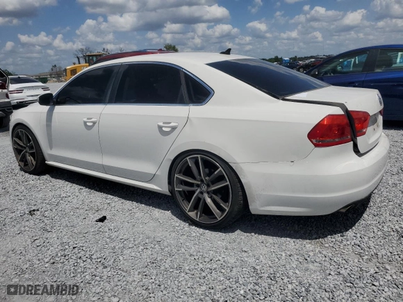 2013 Volkswagen Passat SE w/Sunroof with VIN 1VWBH7A38DC003586, listed as a Copart auction lot 52376465 with 157,387 mi miles and Salvage Title. Bid and sale history available at carsss.com. Image 2.
