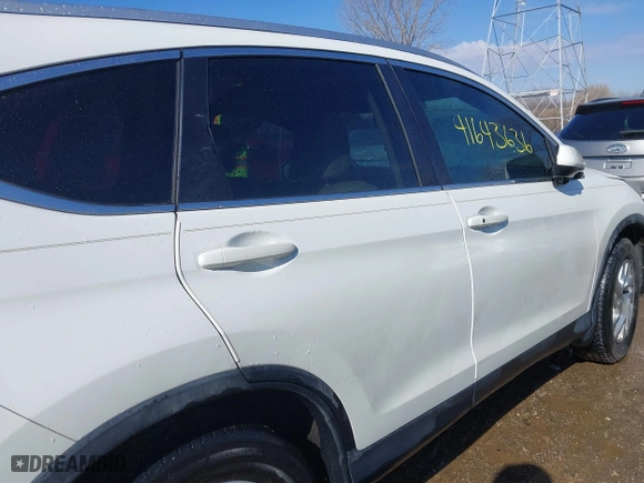 2016 Honda CR-V EX-L with VIN 5J6RM3H73GL011334, listed as a IAAI auction lot 41643636 with 212,792 mi miles. Bid and sale history available at carsss.com. Image 13.