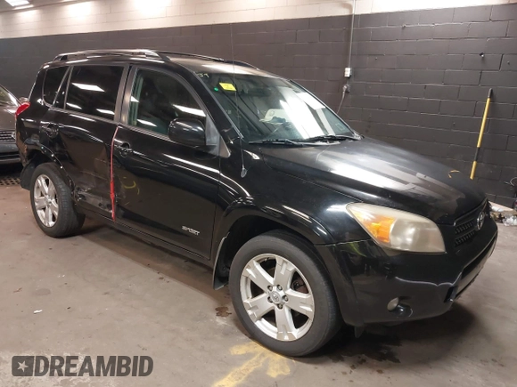 2007 Toyota RAV4 Sport with VIN JTMBK32V276014731, listed as a IAAI auction lot 42018864 with 239,660 mi miles. Bid and sale history available at carsss.com. Image 1.