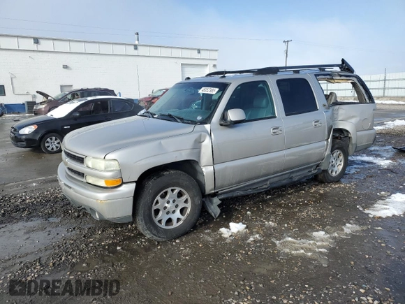 2004 Chevrolet Suburban Z71 with VIN 3GNFK16Z74G314849, listed as a Copart auction lot 46052385 with 200,673 mi miles and Salvage Title. Bid and sale history available at carsss.com. Image 1.
