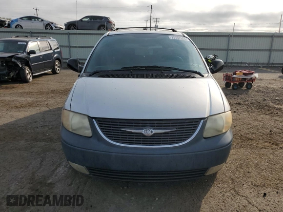 2004 Chrysler Town & Country Touring with VIN 2C4GP54L64R591488, listed as a Copart auction lot 71757554 with 169,116 mi miles and Salvage Title. Bid and sale history available at DreamBid. Image 5.