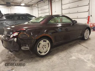 2005 Lexus SC with VIN JTHFN48Y950069904, listed as a IAAI auction lot 41804397 with 120,703 mi miles. Bid and sale history available at carsss.com. Image 4.