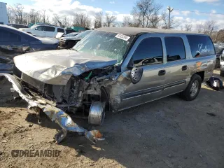 2001 Chevrolet Suburban LS with VIN 3GNFK16T21G162731, listed as a Copart auction lot 83425394 with 231,377 mi miles and Salvage Title. Bid and sale history available at carsss.com. Image 1.