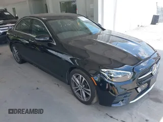 2021 Mercedes-Benz E 350 z VIN W1KZF8EB8MA873550, wystawiony jako IAAI lot #42299371 z przebiegiem 62 734 mil mil oraz . Historia ofert i sprzedaży dostępna na DreamBid. Obrazek 1.