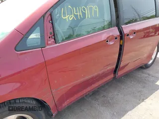 2014 Toyota Sienna LE AAS с VIN 5TDKK3DC6ES417507, выставлен на аукционе IAAI как лот 42419179 с пробегом 156 058 миль миль и . История ставок и продаж доступна на DreamBid. Изображение 18.