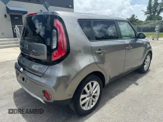 2017 Kia Soul + with VIN KNDJP3A59H7448123, listed as a Copart auction lot 88375045 with 61,293 mi miles and Salvage Title. Bid and sale history available at carsss.com. Image 3.