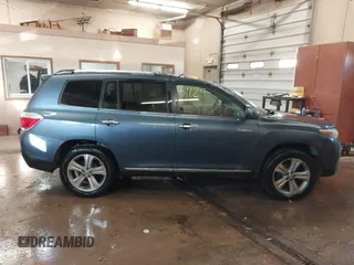 2012 Toyota Highlander Limited with VIN 5TDDK3EH4CS152327, listed as a IAAI auction lot 41661129 with 196,836 mi miles. Bid and sale history available at carsss.com. Image 13.