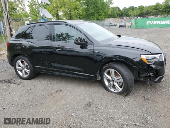 2021 Audi Q3 S line Premium with VIN WA1DECF39M1024927, listed as a Copart auction lot 58992105 with 100,886 mi miles and Salvage title. Bid and sale history available at DreamBid. Image 4.