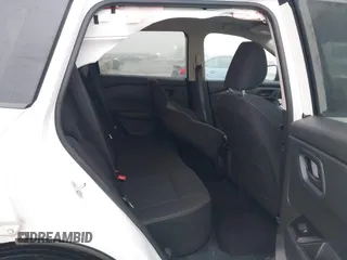 2024 Nissan Rogue S z VIN 5N1BT3AB7RC671402, wystawiony jako IAAI lot #41445320 z przebiegiem 17 769 mil mil oraz . Historia ofert i sprzedaży dostępna na DreamBid. Obrazek 8.