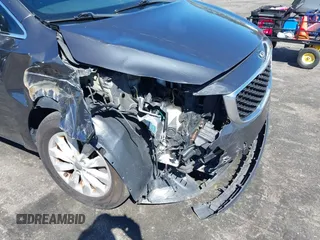 2015 Kia Sedona EX with VIN KNDMC5C16F6020236, listed as a IAAI auction lot 41805718 with 155,176 mi miles. Bid and sale history available at carsss.com. Image 6.