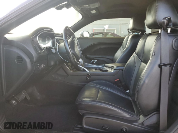 2016 Dodge Challenger SXT with VIN 2C3CDZAG6GH149251, listed as a Copart auction lot 61848075 with 25,383 mi miles and Clean title. Bid and sale history available at DreamBid. Image 7.