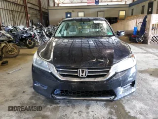 2014 Honda Accord LX z VIN 1HGCR2F32EA041720, wystawiony jako Copart lot #57214795 z przebiegiem 384 832 mil mil oraz Szkoda całkowita • Salvage title. Historia ofert i sprzedaży dostępna na DreamBid. Obrazek 5.