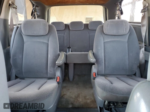 2006 Chrysler Town & Country LWB LX with VIN 2A4GP44R86R665263, listed as a Copart auction lot 83442744 with 327,230 mi miles and Salvage Title. Bid and sale history available at carsss.com. Image 10.