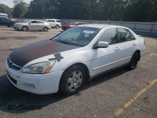 2007 Honda Accord LX с VIN 3HGCM56467G703652, выставлен на аукционе Copart как лот 63609165 с пробегом 202 590 миль миль и Списание • Salvage title. История ставок и продаж доступна на DreamBid. Изображение 1.