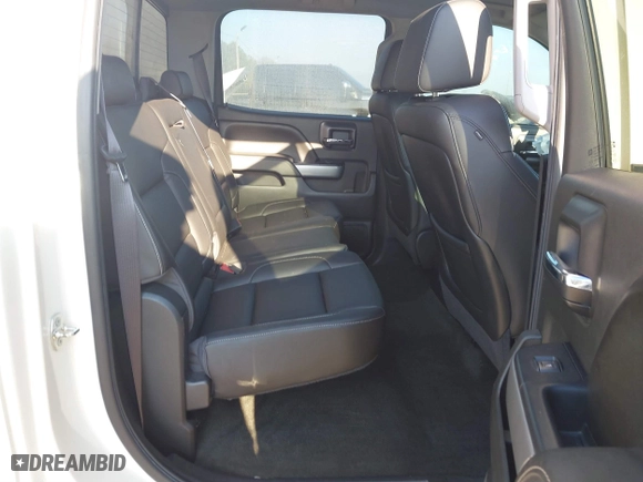 2015 Chevrolet Silverado 1500 LT with VIN 3GCUKREHXFG460818, listed as a IAAI auction lot 41491758 with 211,704 mi miles. Bid and sale history available at carsss.com. Image 8.