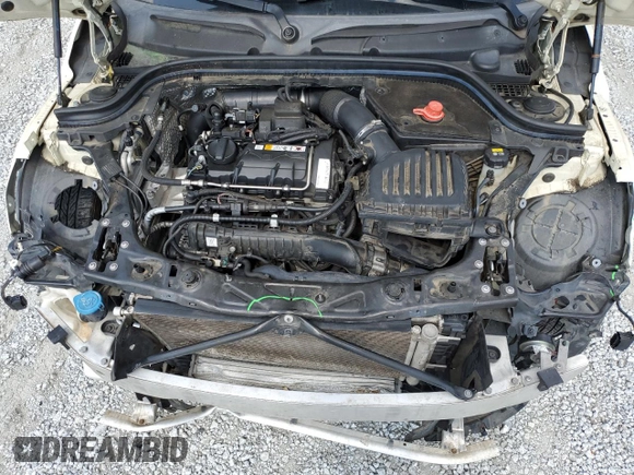 2016 MINI Hardtop 4 Door with VIN WMWXU1C59G2D08847, listed as a Copart auction lot 59763805 with 114,105 mi miles and Salvage title. Bid and sale history available at DreamBid. Image 11.