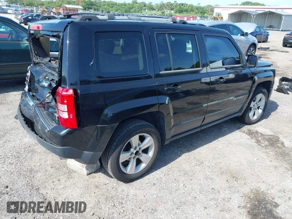2014 Jeep Patriot Limited z VIN 1C4NJPCB2ED533427, wystawiony jako IAAI lot #42456778 z przebiegiem 120 649 mil mil oraz . Historia ofert i sprzedaży dostępna na DreamBid. Obrazek 4.