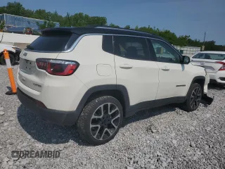 2018 Jeep Compass Limited z VIN 3C4NJDCB6JT206659, wystawiony jako Copart lot #58779315 z przebiegiem Nie podano mil oraz Szkoda całkowita • Salvage title. Historia ofert i sprzedaży dostępna na DreamBid. Obrazek 3.