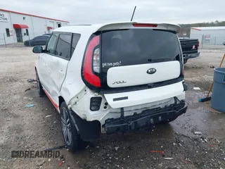 2014 Kia Soul + with VIN KNDJP3A51E7035396, listed as a IAAI auction lot 41888195 with 81,440 mi miles. Bid and sale history available at carsss.com. Image 3.