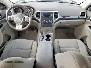 2011 Jeep Grand Cherokee Laredo z VIN 1J4RR4GG2BC617810, wystawiony jako Copart lot #62424125 z przebiegiem 205 945 mil mil oraz Szkoda całkowita • Salvage title. Historia ofert i sprzedaży dostępna na DreamBid. Obrazek 8.