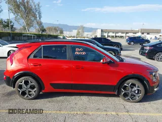 2023 Kia Niro EX with VIN KNDCR3LE3P5093816, listed as a IAAI auction lot 41666023 with 31,874 mi miles. Bid and sale history available at carsss.com. Image 13.