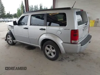 2011 Dodge Nitro SXT z VIN 1D4PU5GK8BW579099, wystawiony jako IAAI lot #42141424 z przebiegiem 92 726 mil mil oraz . Historia ofert i sprzedaży dostępna na DreamBid. Obrazek 3.